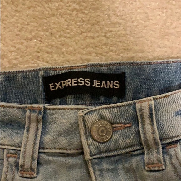 Denim shorts - Picture 2 of 4